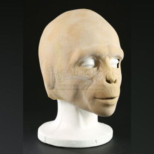PLANET OF THE APES (2001) - Ari (Helena Bonham Carter) Mask