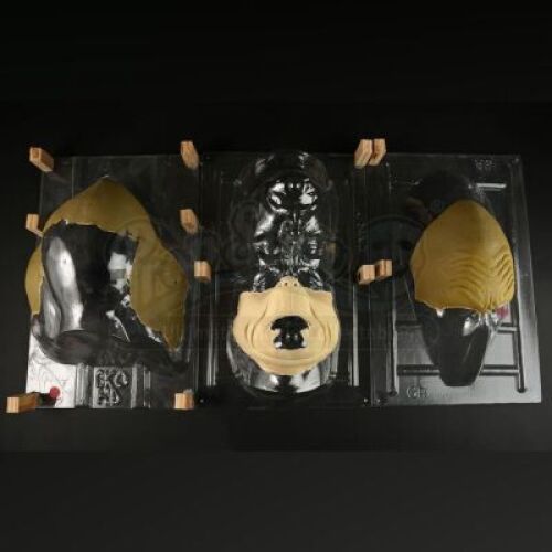 HOW THE GRINCH STOLE CHRISTMAS (2000) - Collection of Grinch (Jim Carrey) Head Appliances