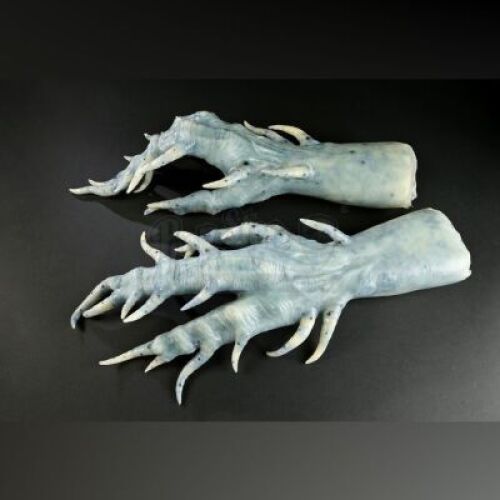 MEN IN BLACK 3 (2012) - Alien Mourner Hands