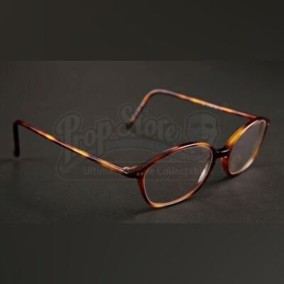 SEASON 1<br>Will Graham's (Hugh Dancy) Eyeglasses