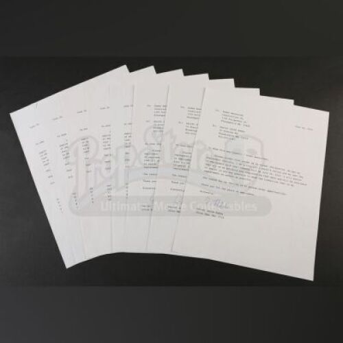 SEASON 1 EPISODE 2: "AMUSE-BOUCHE"<br>Garret Jacob Hobbs (Vladimir Jon Cubrt) Resignation Letters Lot