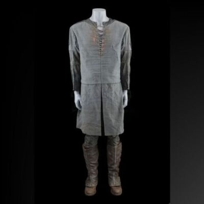 Lot # 10: Lothar's (Travis Fimmel) Lion's Pride Inn Costume