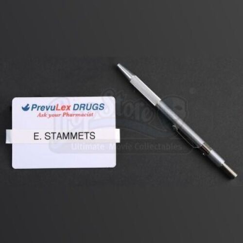 SEASON 1 EPISODE 2: "AMUSE-BOUCHE"<br>Eldon Stammets' (Aidan Devine) Pharmacy ID and Knife