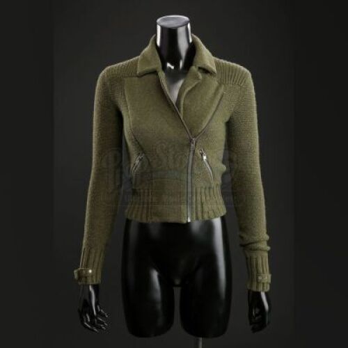 SEASON 1 EPISODE 4: "&Atilde;&hellip;&acirc;&euro;&trade;UF"<br>Beverly Katz's (Hettienne Park) Sweater