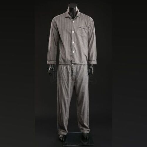 SEASON 1 EPISODE 4: "&Atilde;&hellip;&acirc;&euro;&trade;UF"<br>Jack Crawford's (Laurence Fishburne) Pajamas