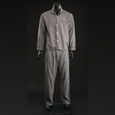 SEASON 1 EPISODE 4: "&Atilde;&hellip;&acirc;&euro;&trade;UF"<br>Jack Crawford's (Laurence Fishburne) Pajamas