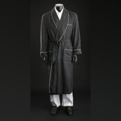 SEASON 1 EPISODE 5: "COQUILLES"<br>Hannibal Lecter's (Mads Mikkelsen) Pajamas
