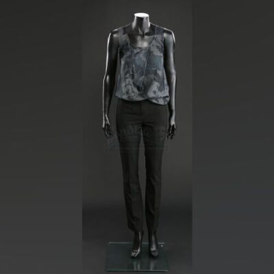 SEASON 1 EPISODE 7: "SORBET"<br>Beverly Katz's (Hettienne Park) Tank Top and Pants