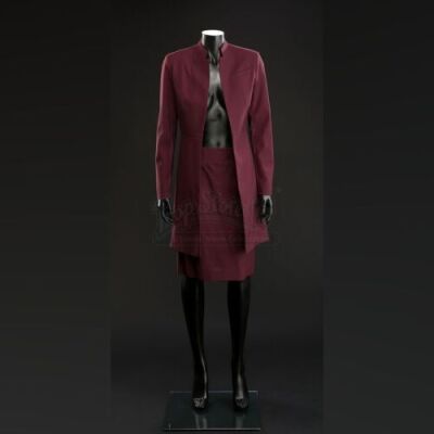 SEASON 1 EPISODE 7: "SORBET"<br>Bedelia Du Maurier's (Gillian Anderson) Jacket and Skirt