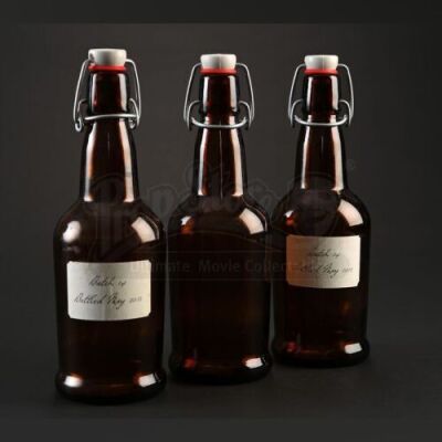 SEASON 1 EPISODE 7: "SORBET"<br>Hannibal Lecter's (Mads Mikkelsen) Home Brewed Beer Bottles