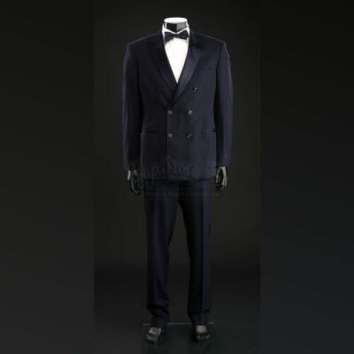 SEASON 1 EPISODE 7: "SORBET"<br>Hannibal Lecter's (Mads Mikkelsen) Tuxedo