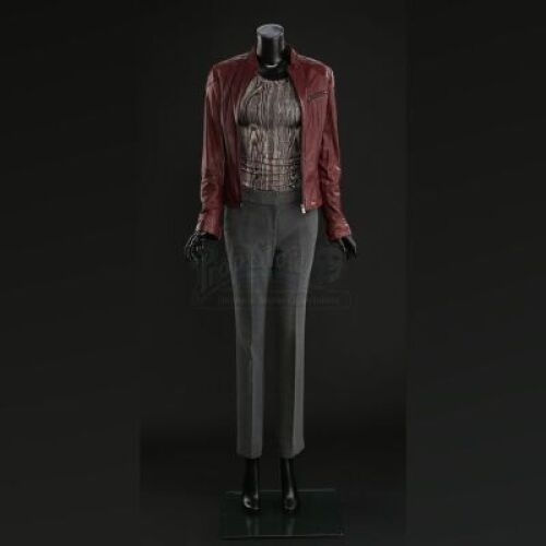 SEASON 1 EPISODE 7: "SORBET"<br>Beverly Katz's (Hettienne Park) Jacket, Shirt, and Pants