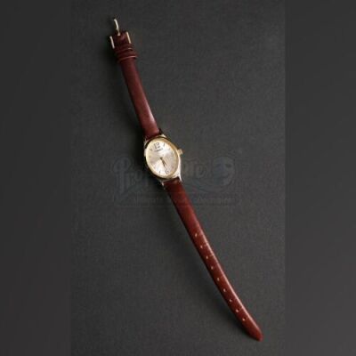 SEASONS 1-3<br>Bedelia DuMaurier's (Gillian Anderson) Timex Watch