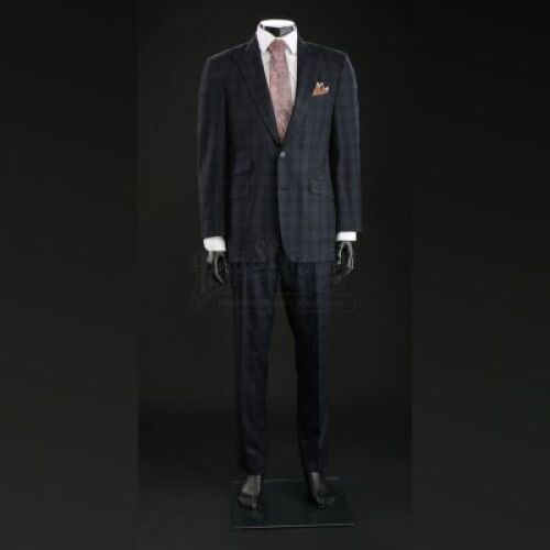 SEASON 1 EPISODE 8: "FROMAGE"<br>Hannibal Lecter's (Mads Mikkelsen) Suit
