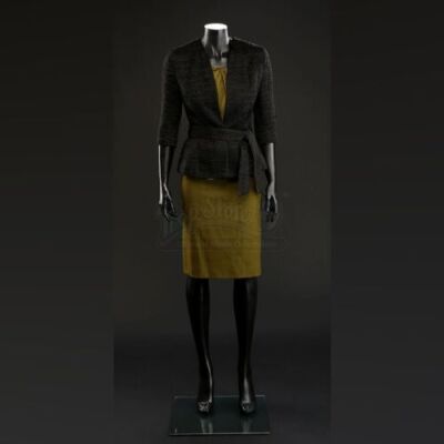 SEASON 1 EPISODE 8: "FROMAGE"<br>Bedelia Du Maurier's (Gillian Anderson) Jacket, Blouse and Skirt