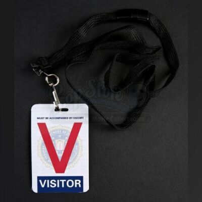 SEASONS 1-3<br>FBI Visitor's Badge