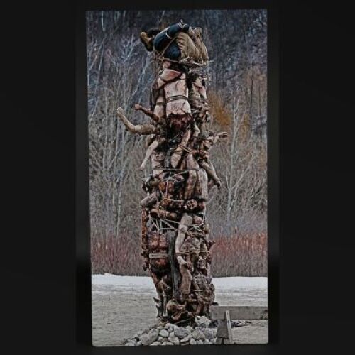 SEASON 1 EPISODE 9: "TROU NORMAND"<br>Large Totem Photo Display