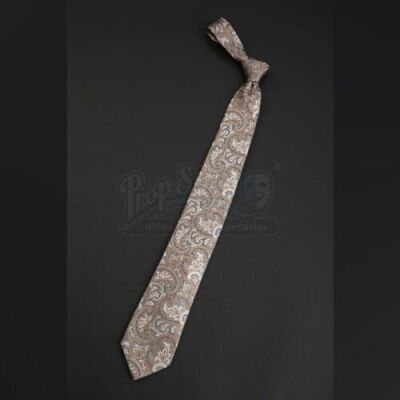 SEASON 1 EPISODE 9: "TROU NORMAND"<br>Hannibal Lecter's (Mads Mikkelsen) Tie