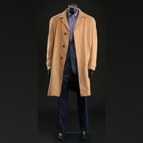 SEASON 1 EPISODE 9: "TROU NORMAND"<br>Jack Crawford's (Laurence Fishburne) Two-Piece Suit and Overcoat