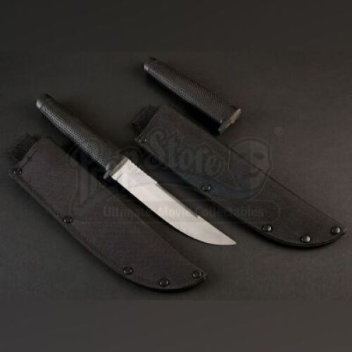 SEASON 1 EPISODE 9: "TROU NORMAND"<br>Will Graham's (Hugh Dancy) Bloody Vision Knife and SFX Knife