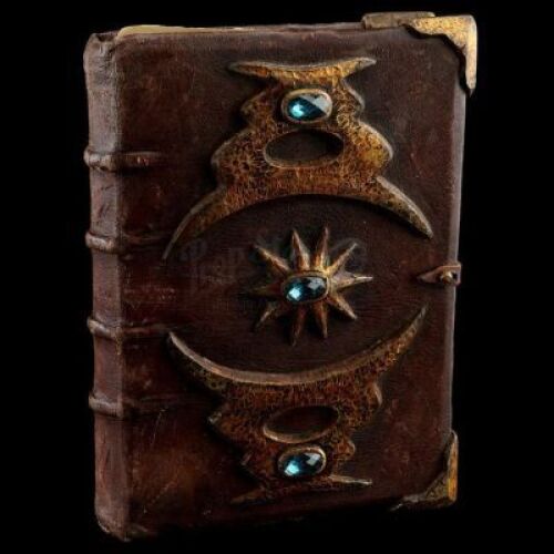 Lot # 375: Khadgar's (Ben Schnetzer) Spirit Encounter Book