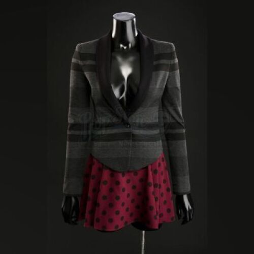 SEASON 1 EPISODE 12: "RELEVES"<br>Freddie Lounds' (Lara Jean Chorostecki) Jacket, Skirt, and Earrings
