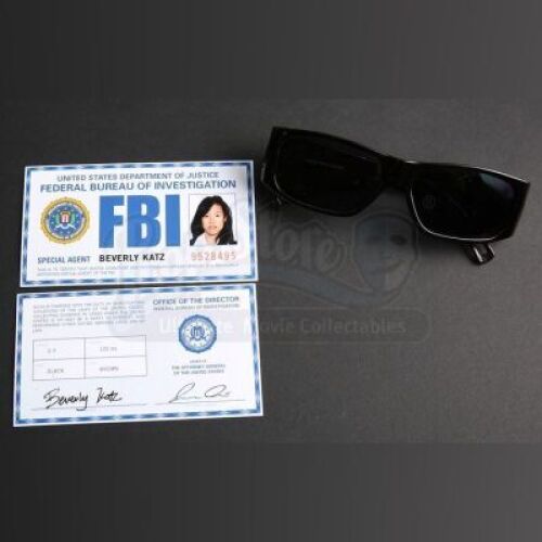 SEASONS 1 AND 2<br>Beverly Katz's (Hettienne Park) Sunglasses and FBI ID Prints