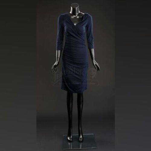 SEASON 1 EPISODE 13: "SAVOUREUX"<br>Bedelia Du Maurier's (Gillian Anderson) Dress