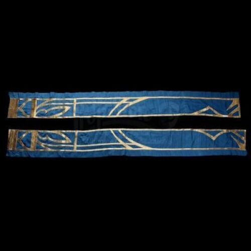 Lot # 461: Two Unused Stormwind Castle Throne Banners