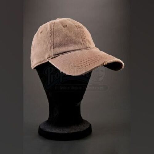 SEASON 2 EPISODE 1: "KAISEKI"<br>Will Graham's (Hugh Dancy) Hat