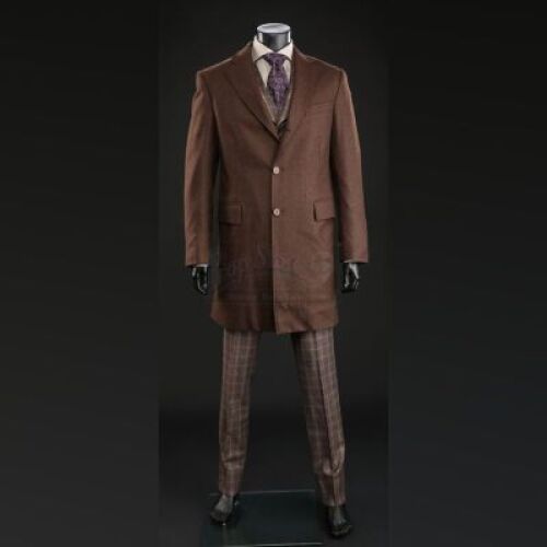 SEASON 2 EPISODE 1: "KAISEKI"<br>Hannibal Lecter's (Mads Mikkelsen) Three-Piece Suit with Overcoat