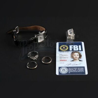 SEASON 2<br>Kade Prurnell's (Cynthia Nixon) Watch, Rings, and FBI ID