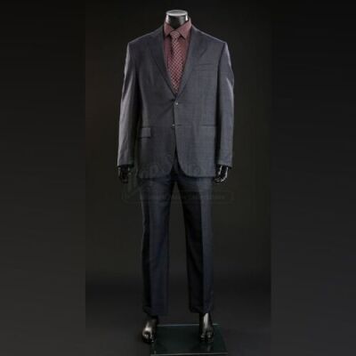 SEASON 2 EPISODE 3: "HASSUN"<br>Jack Crawford's (Laurence Fishburne) Grey Two-Piece Suit