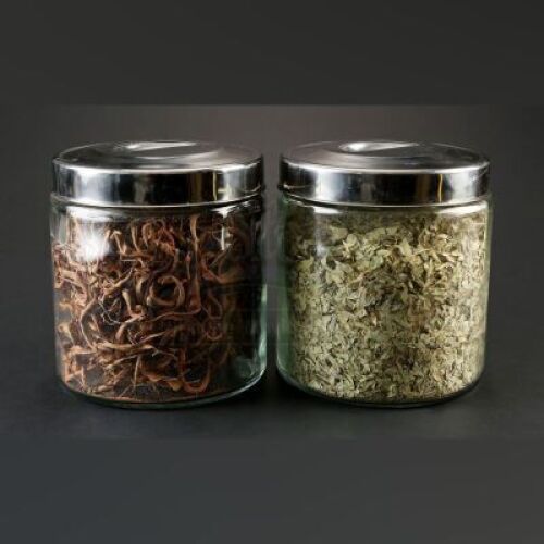 SEASON 2 EPISODE 4: "TAKIAWASE"<br>Katherine Pimms' (Amanda Plummer) Spice Jars