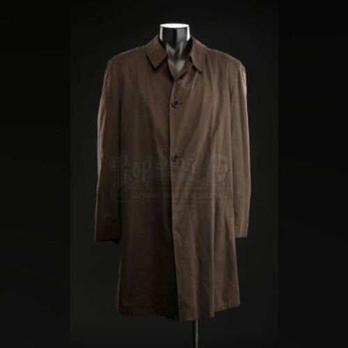 SEASON 2 EPISODE 4: "TAKIAWASE"<br>Jack Crawford's (Laurence Fishburne) Suede Overcoat