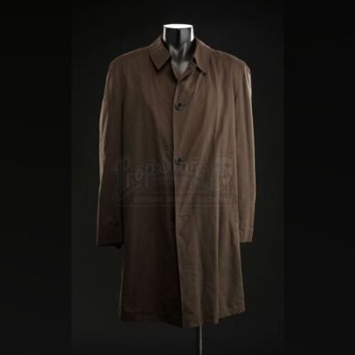 SEASON 2 EPISODE 4: "TAKIAWASE"<br>Jack Crawford's (Laurence Fishburne) Suede Overcoat