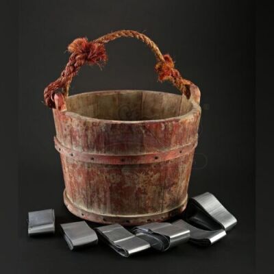 SEASON 2 EPISODE 5: "MUKOZUKE"<br>Hannibal Lecter's (Mads Mikkelsen) Duct Tape and Bloody Bucket