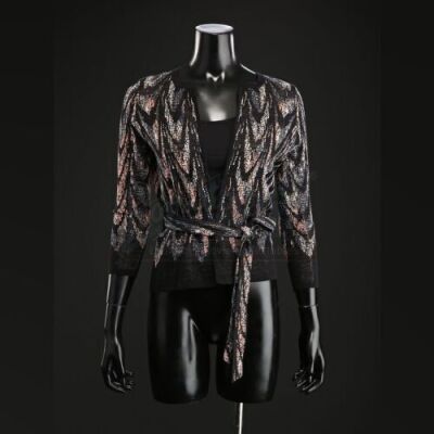 SEASON 2 EPISODE 7: "YAKIMONO"<br>Alana Bloom's (Caroline Dhavernas) Camisole and Cardigan