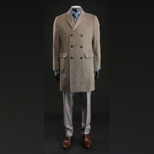 SEASON 2 EPISODE 7: "YAKIMONO"<br>Hannibal Lecter's (Mads Mikkelsen) Three-Piece Suit with Overcoat