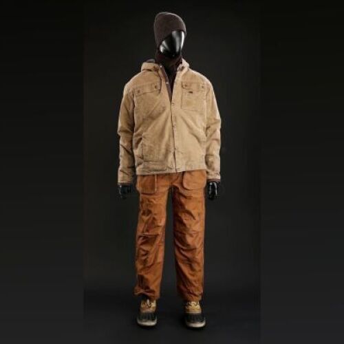 SEASON 2 EPISODE 8: "SU-ZAKANA"<br>Will Graham's (Hugh Dancy) Ice Fishing Outfit