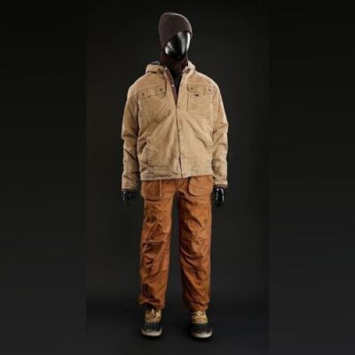 SEASON 2 EPISODE 8: "SU-ZAKANA"<br>Will Graham's (Hugh Dancy) Ice Fishing Outfit