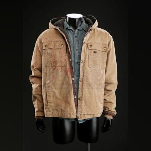 SEASON 2 EPISODE 10: "NAKA-CHOKO"<br>Will Graham's (Hugh Dancy) Bloody Shirt and Jacket