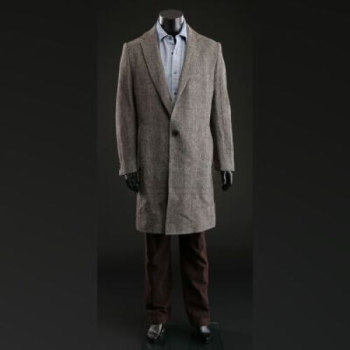 SEASON 2 EPISODE 10: "NAKA-CHOKO"<br>Will Graham's (Hugh Dancy) Stunt Overcoat with Shirt and Pants