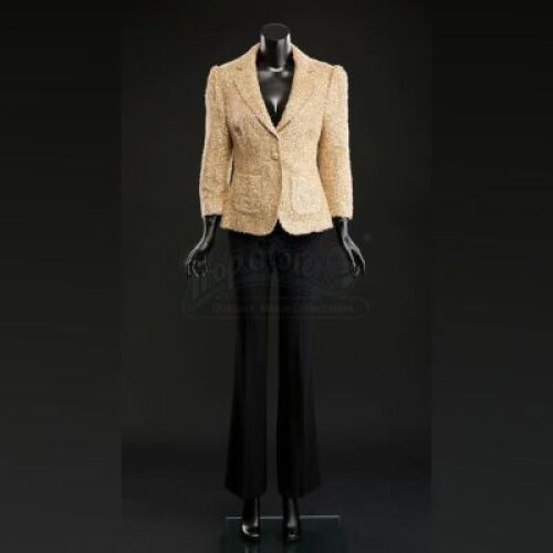 SEASON 2 EPISODE 10: "NAKA-CHOKO"<br>Margot Verger's (Katharine Isabelle) Jacket, Top, and Pants