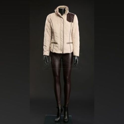 SEASON 2 EPISODE 11: "KO NO MONO"<br>Margot Verger's (Katharine Isabelle) Jacket and Pants