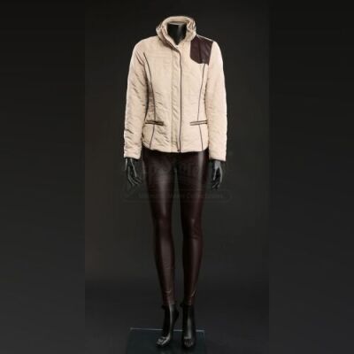 SEASON 2 EPISODE 11: "KO NO MONO"<br>Margot Verger's (Katharine Isabelle) Jacket and Pants