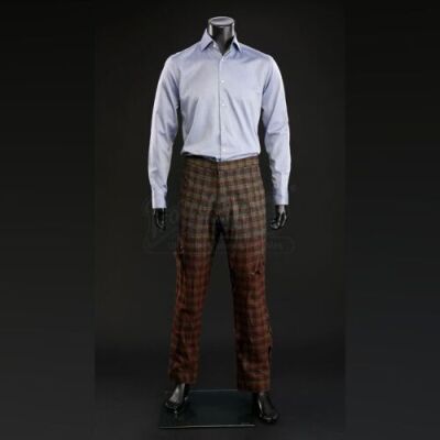 SEASON 2 EPISODE 12: "TOME-WAN"<br>Hannibal Lecter's (Mads Mikkelsen) Shirt and Bloody Slacks