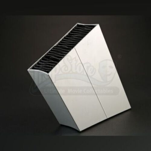 SEASON 2 EPISODE 13: "MIZUMONO"<br>Hannibal Lecter's (Mads Mikkelsen) Knife Block