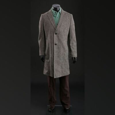 SEASON 2 EPISODE 13: "MIZUMONO"<br>Will Graham's (Hugh Dancy) Shirt, Pants, and Overcoat