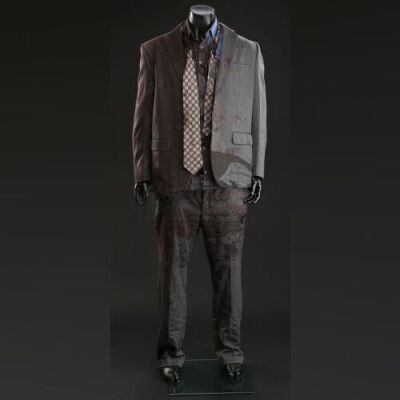 SEASON 2 EPISODE 13: "MIZUMONO"<br>Jack Crawford's (Laurence Fishburne) Bloody Suit